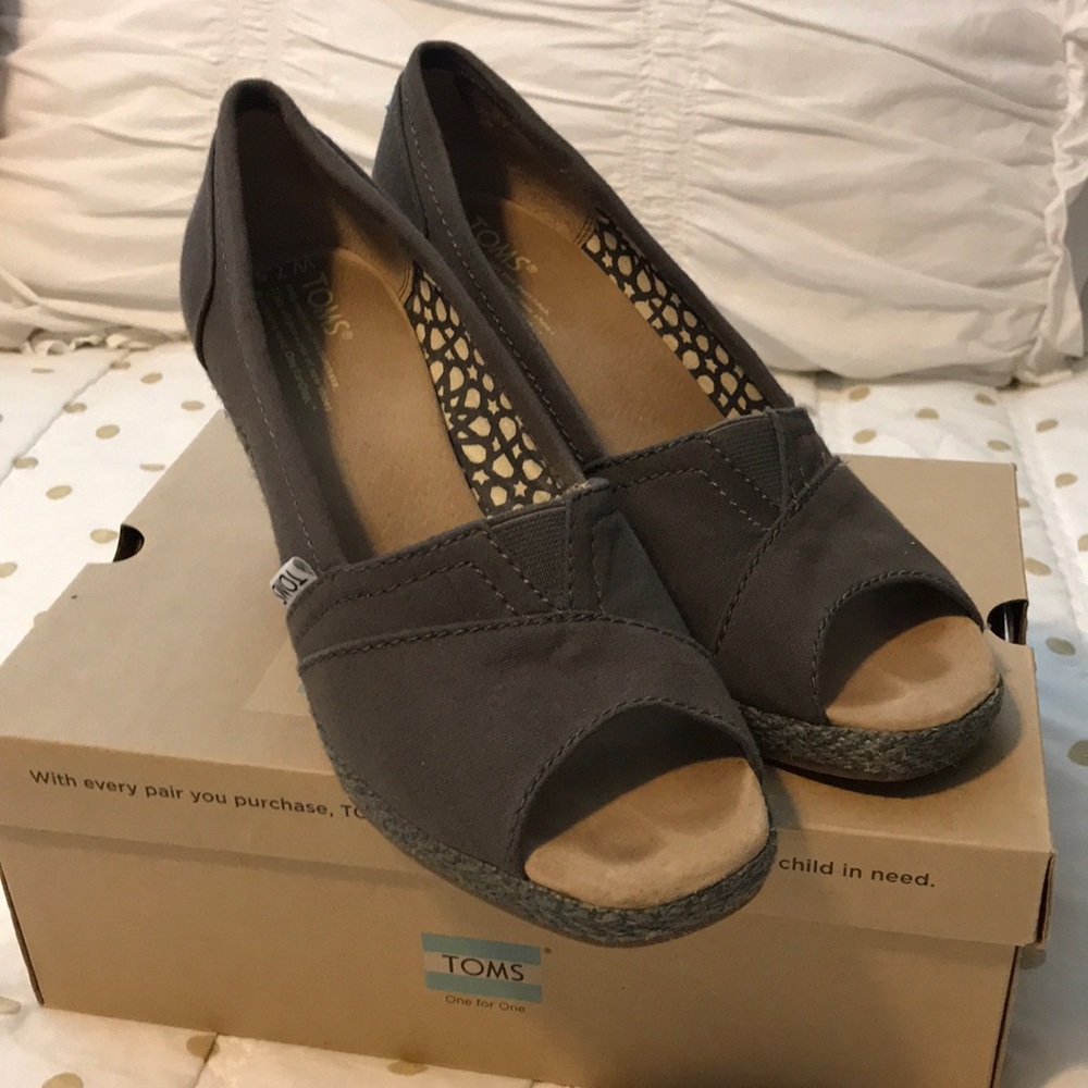 TOMS Wedges